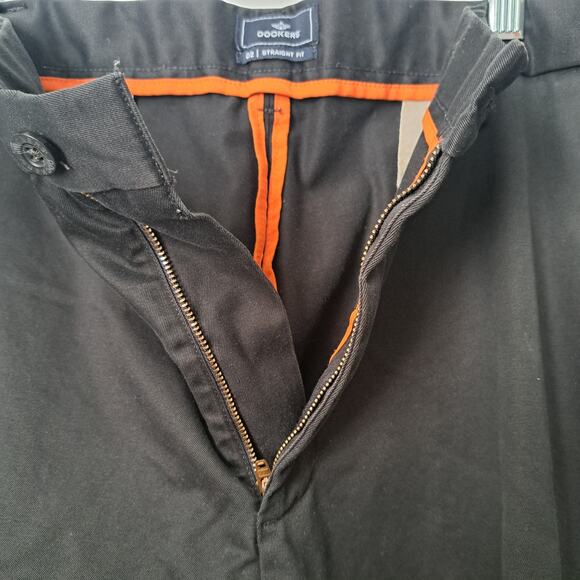 Dockers D2 Black Straight Fit Pants Men's 40x32 - Picture 4 of 6